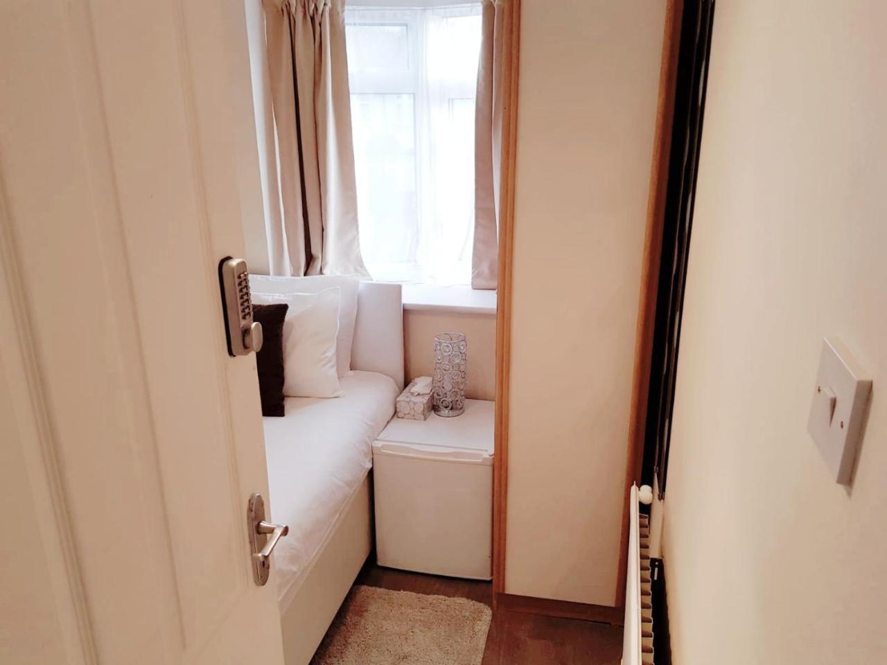 Bed and Breakfast Cogie House London Exterior foto